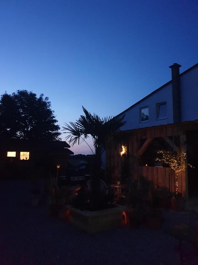 Chrom Ranch Reiterhof Bed & Breakfast Memmingen Dış mekan fotoğraf