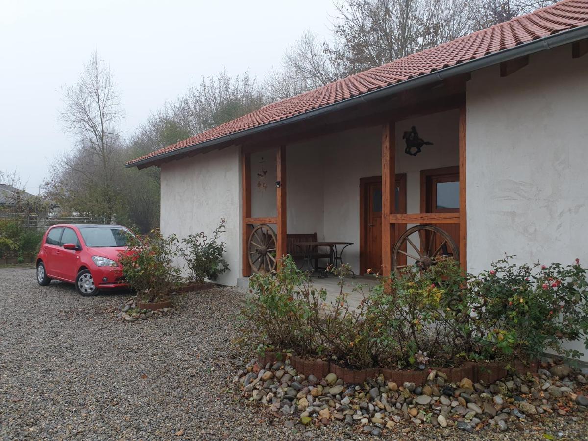 Chrom Ranch Reiterhof Bed & Breakfast Memmingen Dış mekan fotoğraf